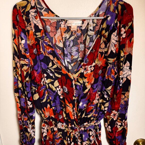 BAND OF GYPSIES COLORFUL FLORAL GAUZY SURPLICE SHORT ROMPER WIGH BALLOON SLEEVES - Picture 3 of 11